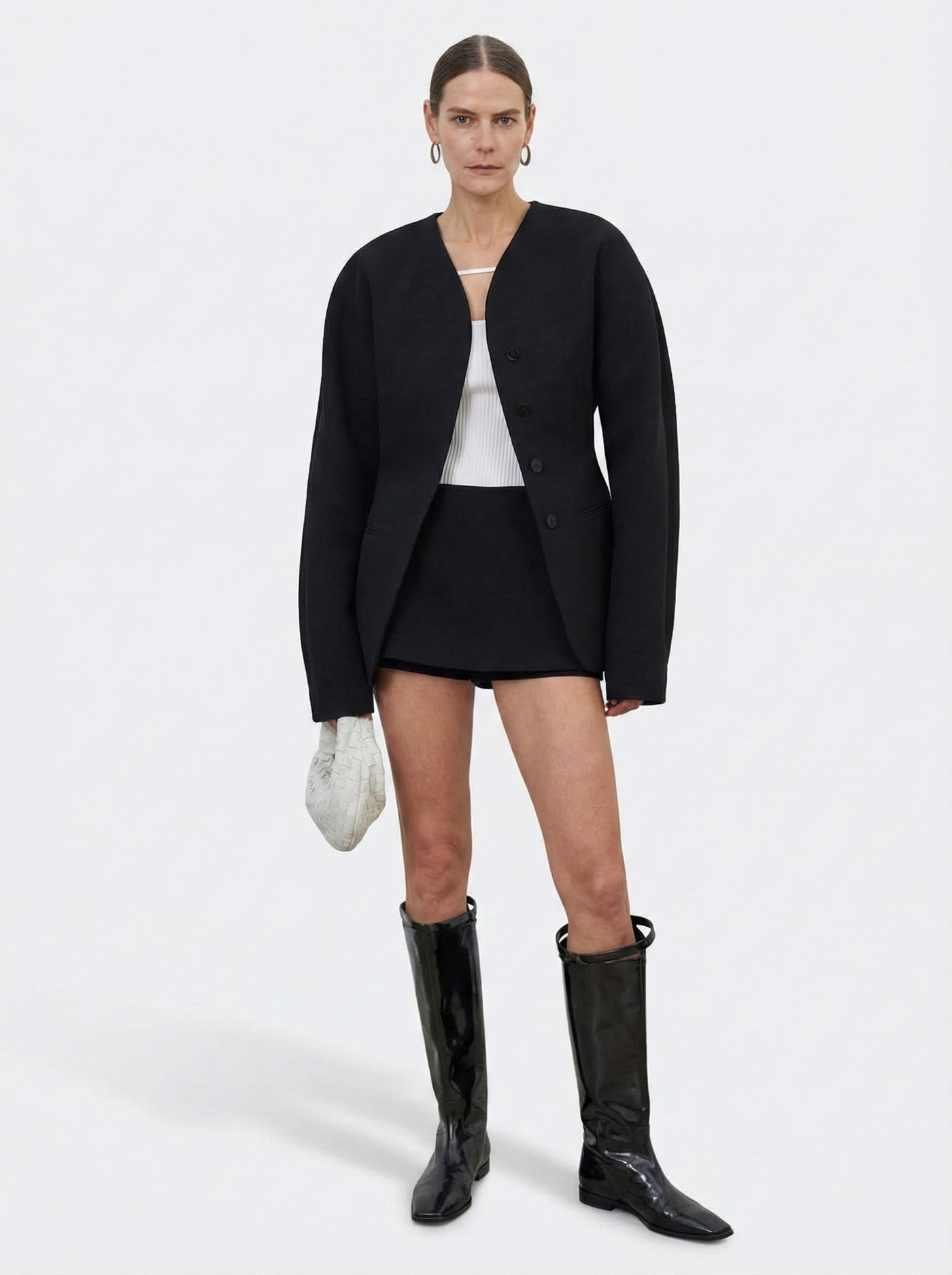 Sofie | Elegant Minimalist Button Blazer Til Dame