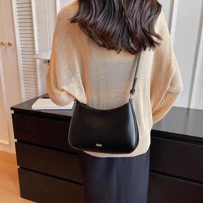 Justerbar PU Læder Skuldertaske – Elegant og Praktisk