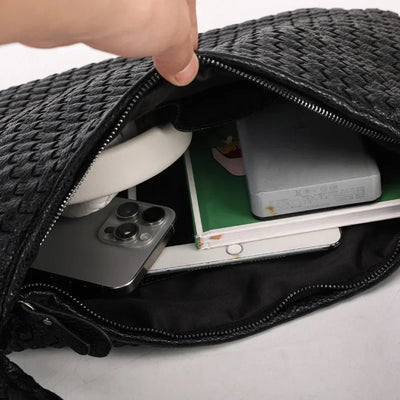 Borsa Hobo i Vævet Læder – Tidløs Håndværkskunst fra Liva